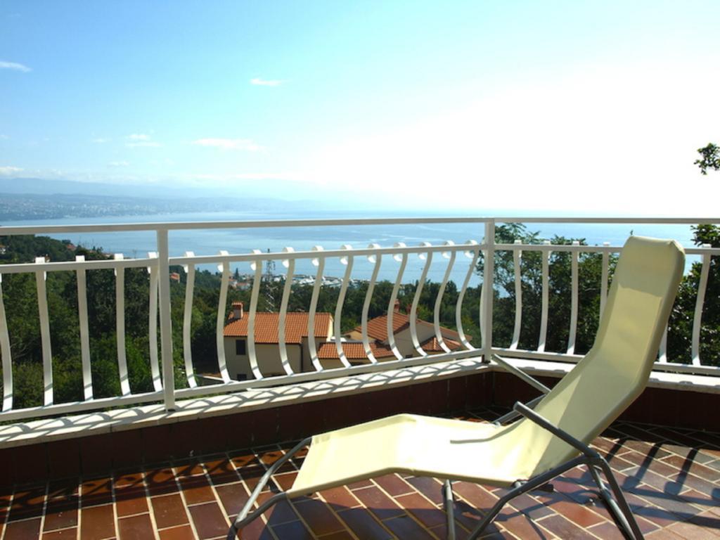 Guesthouse Gauss Опатия Стая снимка